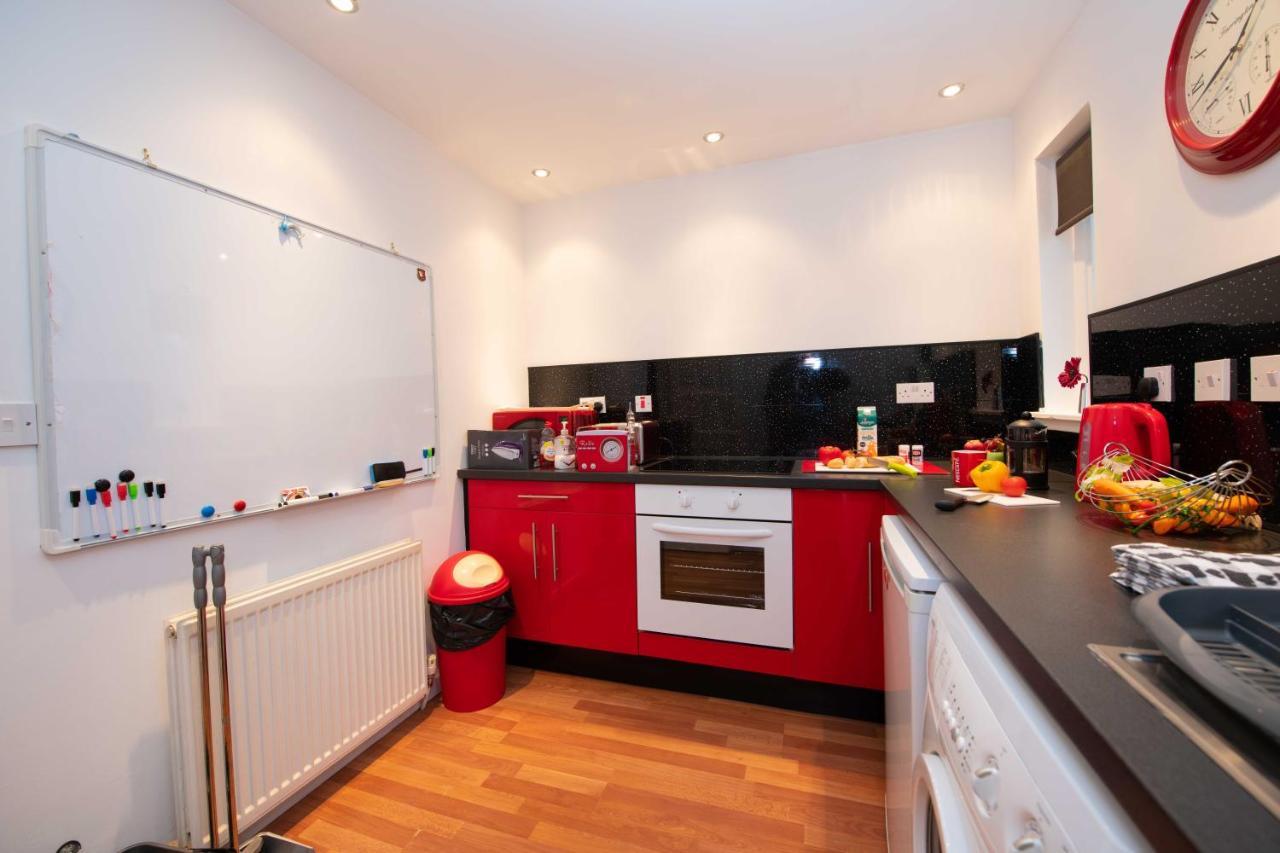 Premier - Chapel Apartment With Driveway! Cleland Extérieur photo